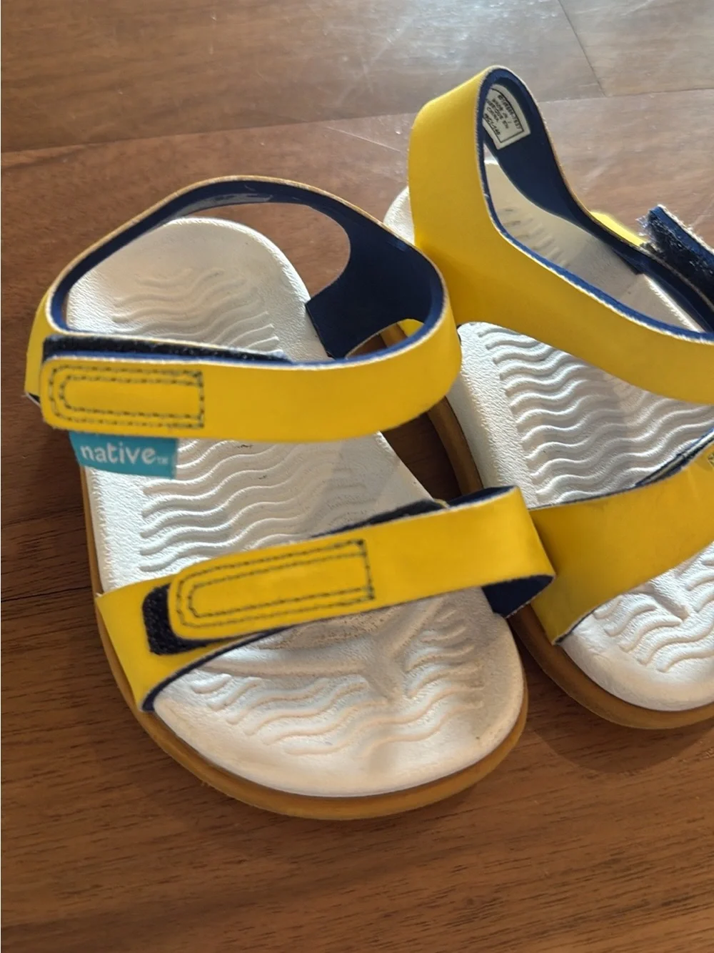 Native Shoes Yellow Kids Sandals size C5 (little kids/toddler)